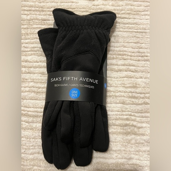 Saks Fifth Avenue Black Tech Gloves - Picture 1 of 2